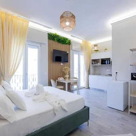 Πανσιόν Aurum Nolana 3*